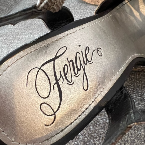 Fergie cork wedge sandal heels Size 8 - Picture 2 of 4